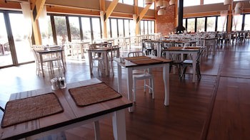 Kalahari Anib Lodge