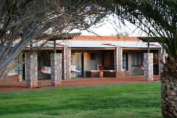 Kalahari Anib Lodge