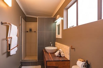 Kalahari Anib Lodge