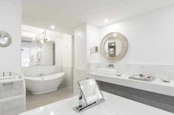 La Mision Hotel Boutique