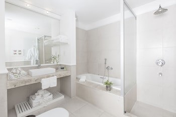 La Mision Hotel Boutique