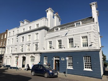 Royal Albion Hotel