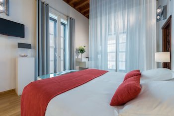 Gar Anat Hotel Boutique