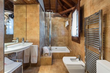 Gar Anat Hotel Boutique