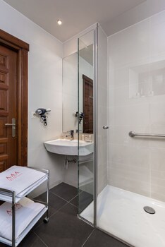 Gar Anat Hotel Boutique