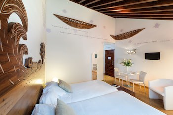 Gar Anat Hotel Boutique
