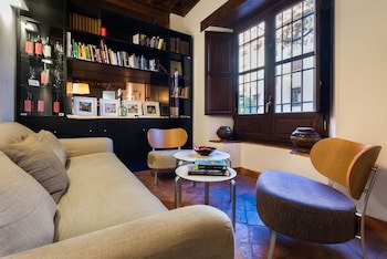 Gar Anat Hotel Boutique