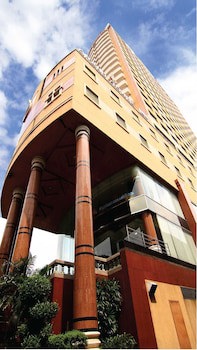 Grand Tower Inn Rama Vi Hotel