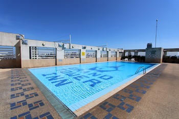 Grand Tower Inn Rama Vi Hotel