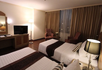 Grand Tower Inn Rama Vi Hotel