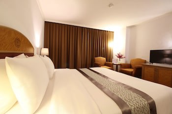 Grand Tower Inn Rama Vi Hotel