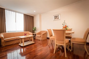 Grand Tower Inn Rama Vi Hotel