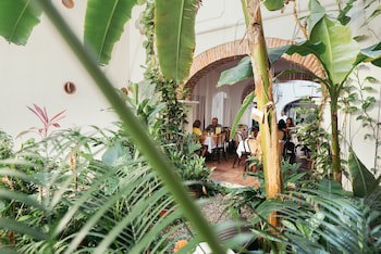 Alfiz Hotel Boutique