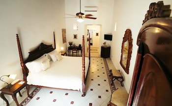 Alfiz Hotel Boutique