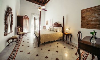 Alfiz Hotel Boutique