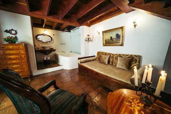 Alfiz Hotel Boutique