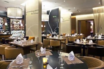 Novotel Suites Mall Avenue Dubai