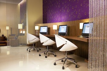 Novotel Suites Mall Avenue Dubai