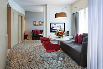 Novotel Suites Mall Avenue Dubai