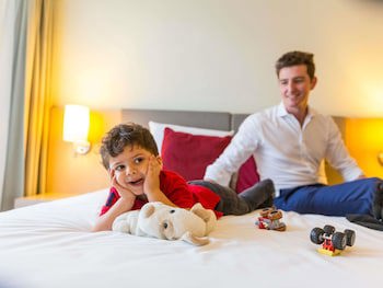 Novotel Suites Mall Avenue Dubai fotoğrafı