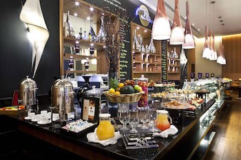 Novotel Suites Mall Avenue Dubai