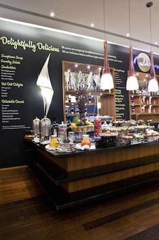 Novotel Suites Mall Avenue Dubai