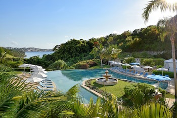 Rosewood Bermuda