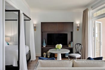 Rosewood Bermuda