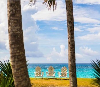 Rosewood Bermuda