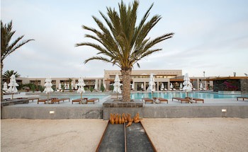 The Legend Paracas Resort, A Destination By Hyatt Hotel