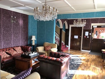 Gable End Hotel