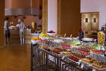 The Cove Rotana Resort