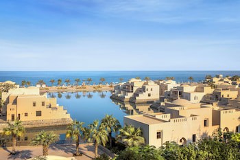 The Cove Rotana Resort fotoğrafı