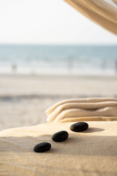 The Cove Rotana Resort