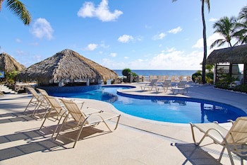 Club Raro Resort – Adults Only