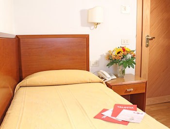 Hotel La Pace galeri fotoğrafı