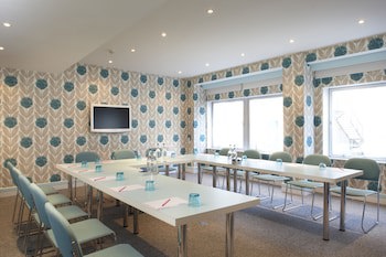 Citrus Hotel Cheltenham By Compass Hospitality