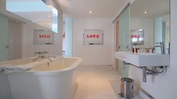 Citrus Hotel Cheltenham By Compass Hospitality
