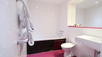 Citrus Hotel Cheltenham By Compass Hospitality