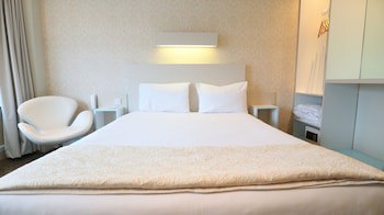 Citrus Hotel Cheltenham By Compass Hospitality