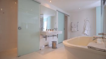 Citrus Hotel Cheltenham By Compass Hospitality