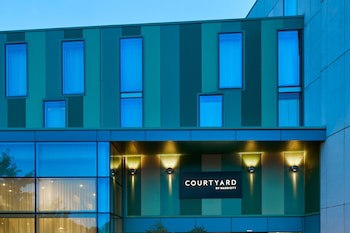 Courtyard By Marriott London Gatwick Airport
