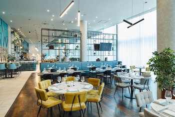 Courtyard By Marriott London Gatwick Airport