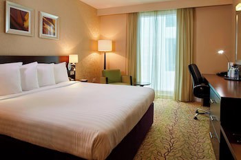 Courtyard By Marriott London Gatwick Airport