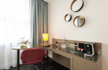 Leonardo Royal Hotel Berlin Alexanderplatz fotoğrafı