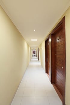Adhi Jaya Hotel