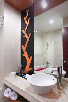 Adhi Jaya Hotel