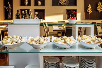 Lux Fatima Hotel