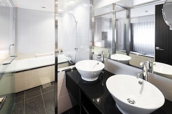 Art Hotel Hirosaki City