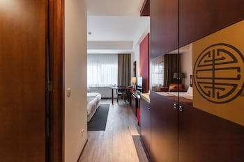 Shanghai Hotel Holland